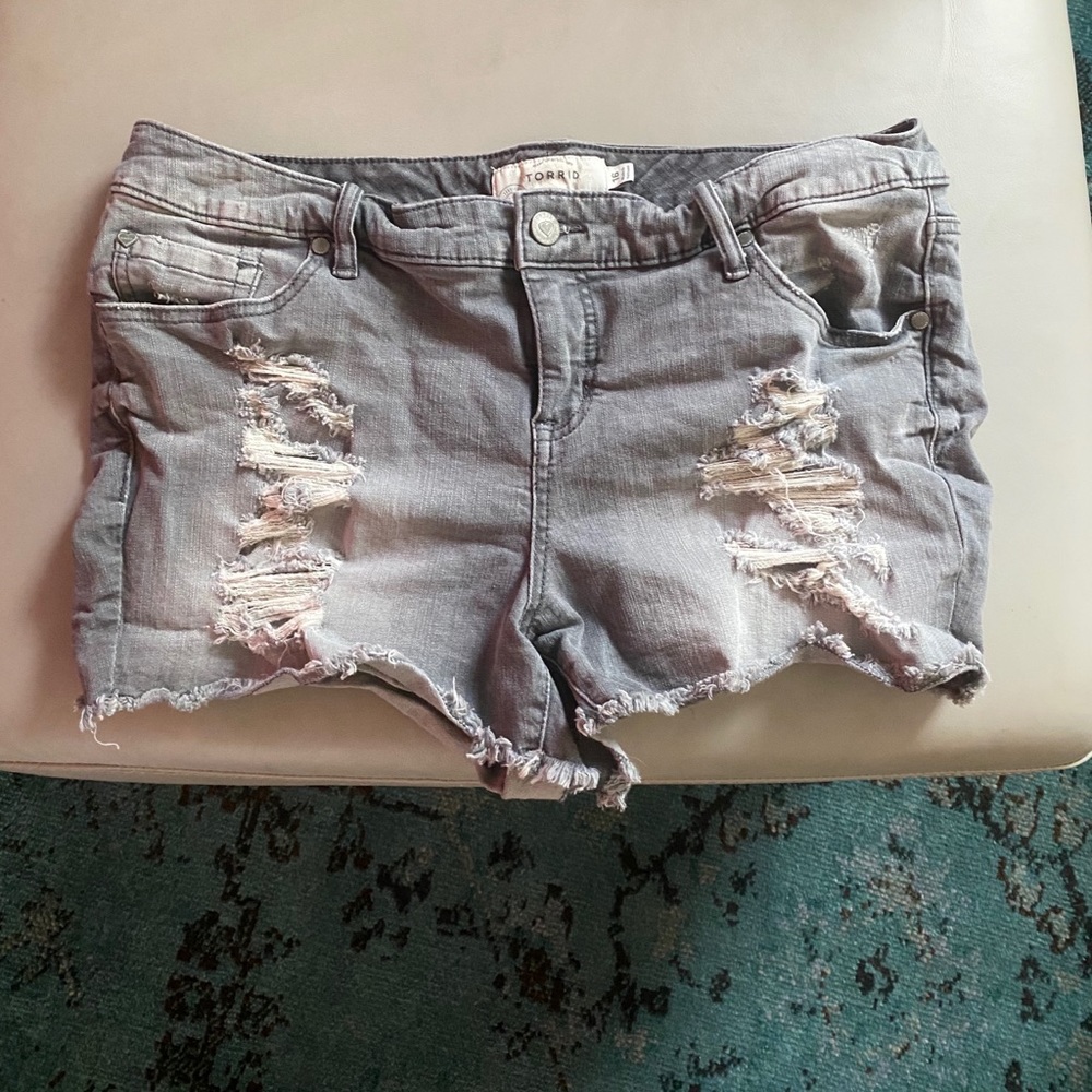 Torrid grey wash shorts